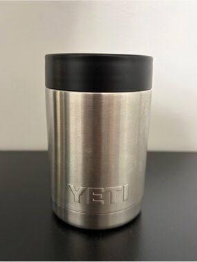 Yeti Stainless Steel Can Cooler with Black Lid